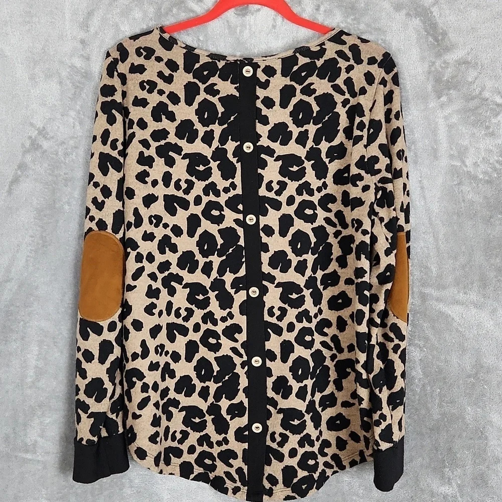 PINK CLOVER Animal print long sleeve soft top with elbow patch - Picture 5 of 9